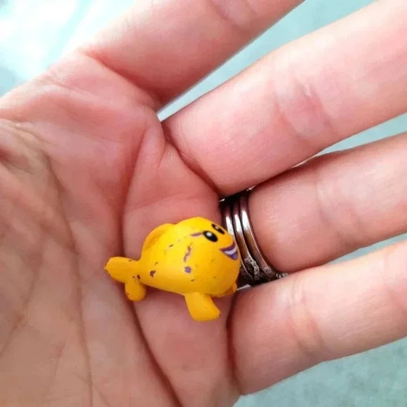 Bubble Guppies Theme Party Decorations bundle - Picture 7 of 7